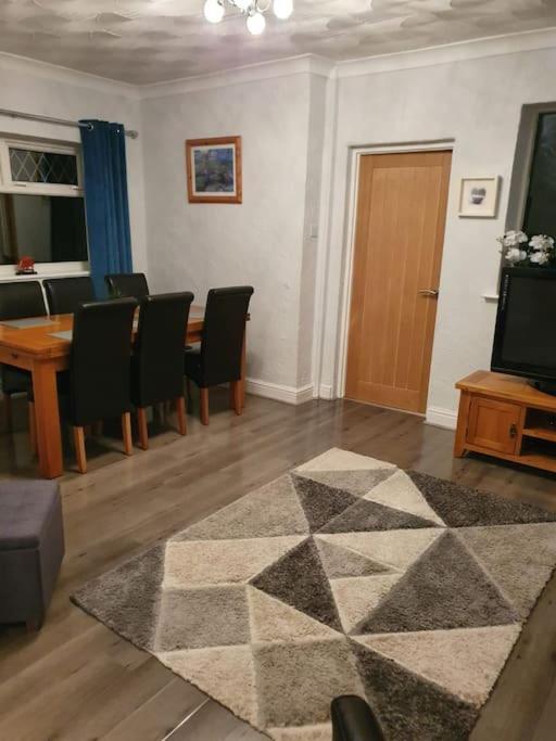 Mellte Avenue - Waterfalls House Pontneddfechan Екстер'єр фото